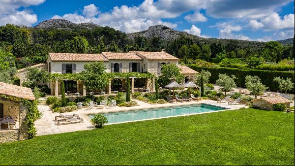 Mas Aupiho, Holiday villa in the Alpilles