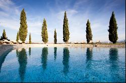 Grand & Luxurious Estate in the heart of the Val d'Orcia valley