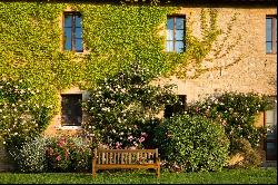 Grand & Luxurious Estate in the heart of the Val d'Orcia valley