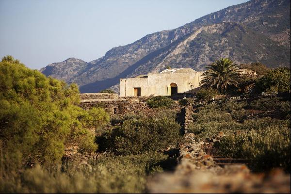 Dammuso Grande -  historical villa with a spectacular view of the Mediterranean