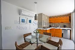 Renovated, decorated and private seafront penthouse
