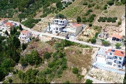 Plot with building permit near Omis