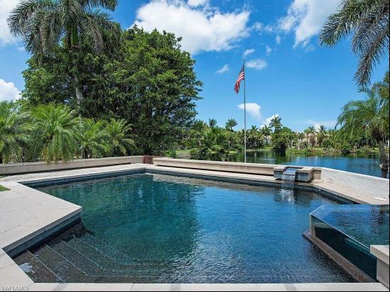 2680 Lantern LN, Naples, FL, 34102, USA