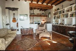 3-bedroom finca with tourist license for sale