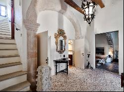  Extraordinary Manor House In The Heart Of Dalt Vila