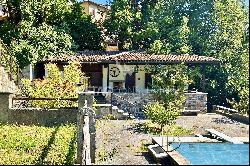 Elegant villa with guest house, pool & lake view for sale in Vico Morcote