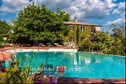 RESTORED HAMLET, ESTATE FOR SALE CHIANTI HILLS, SIENA