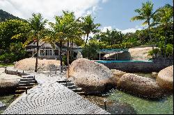 Casa Dengosa | Angra dos Reis, Brazil