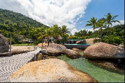 Casa Dengosa | Angra dos Reis, Brazil