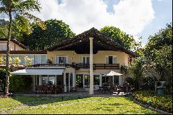 Casa Dengosa | Angra dos Reis, Brazil