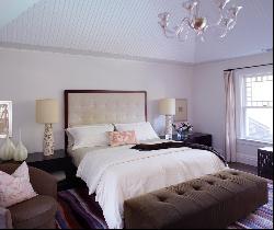Classic Hamptons Luxury Chic Rental 