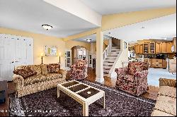 113 Beacon Boulevard Unit Front House, Sea Girt NJ 08750