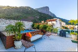 Duplex penthouse overlooking Lagoa