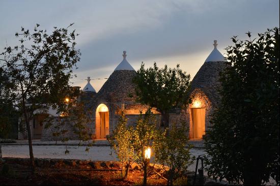 Trulli Gemma, amazing design restored from an original Trullo