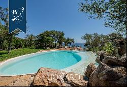 Charming estate with pool and private access to the sea for sale near Porto Rotondo