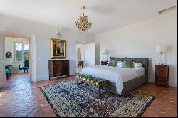 Villa Majestic, a small jewel nestled in Montalbano hills