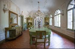 Villa Majestic, a small jewel nestled in Montalbano hills