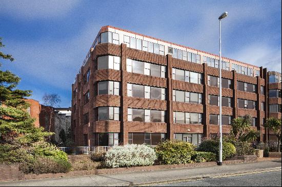 Frascati House is a 5 storey over under-croft car park office building that occupies a pro