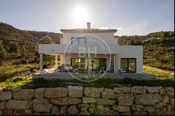 New villa surrounded by nature park in Pedreguer, Pedreguer 03750