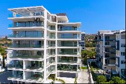 Three Bedroom Penthouse in Limassol Close to the Sea