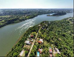 Captivating riverside lot in the Parana Country Club