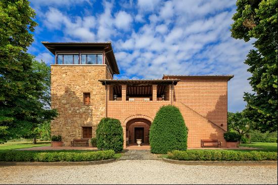 Marvelous villa immersed among the Montepulciano vineyards