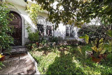 Semi-detached house, 4 bedrooms, for Sale