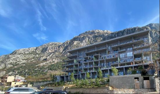 Apartment With Sea Views, Dobrota, Kotor, Montenegro, R2159