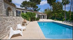 ATTRACTIVE PROVENCAL VILLA