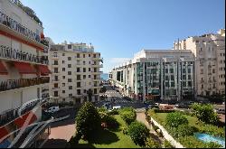 ATTRACTIVE APARTMENT - CENTRE OF CANNES