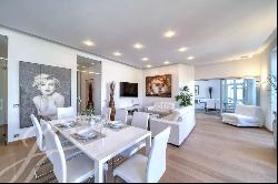 FACING PALAIS DES FESTIVALS - OUTSTANDING APARTMENT