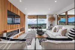 Exclusive penthouses in a privileged area facing south with panoramic views of the golf co