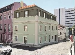 Townhouse with a view of the Estrela Basilica