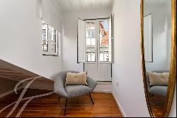 T2 Sao Bento, 85sqm, Charm, Sao Bento, Lisbon