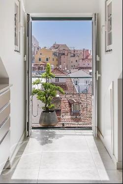 T2 Sao Bento, 85sqm, Charm, Sao Bento, Lisbon