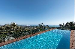 Extraordinary property with breathtaking views