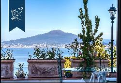 Luxury estate for sale near Sorrento, with a view of the Vesuvius