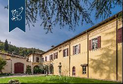 Stunning 19th-century estate for sale in a charming town centre of the province of Brescia