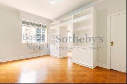 Spacious and sunny apartment in prime location