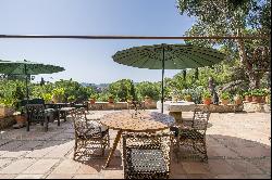 Beautiful rustic finca with garden and pool in the heart of the Costa Brava