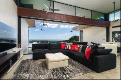 Black Beauty 129 Ocean View