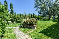 Historic estate in the countryside of Siena