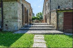 Historic estate in the countryside of Siena