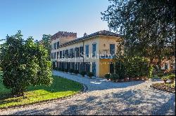 Magnificent exclusive property with park near Milan