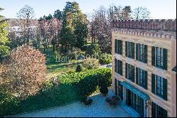 Magnificent exclusive property with park near Milan