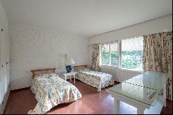 House for sale in Barrio Golf,