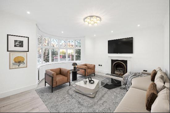 Three bedroom apartment available to rent on Aylestone Avenue, NW6.