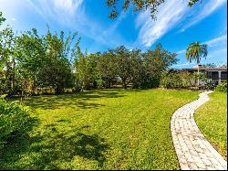 S Shade Avenue, Sarasota FL 34231