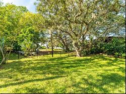 S Shade Avenue, Sarasota FL 34231