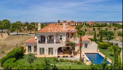 4 Bedroom Villa with pool for sale in Vila Real de Santo Antonio, Algarve